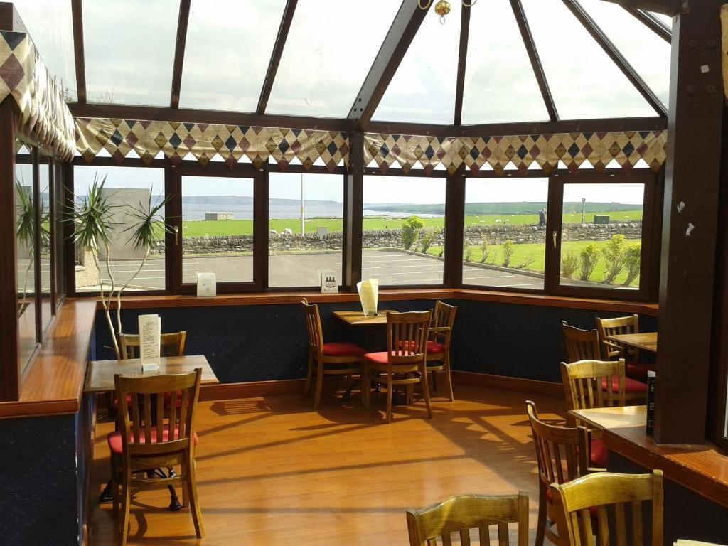 The Weigh Inn Lodges Thurso Exterior photo
